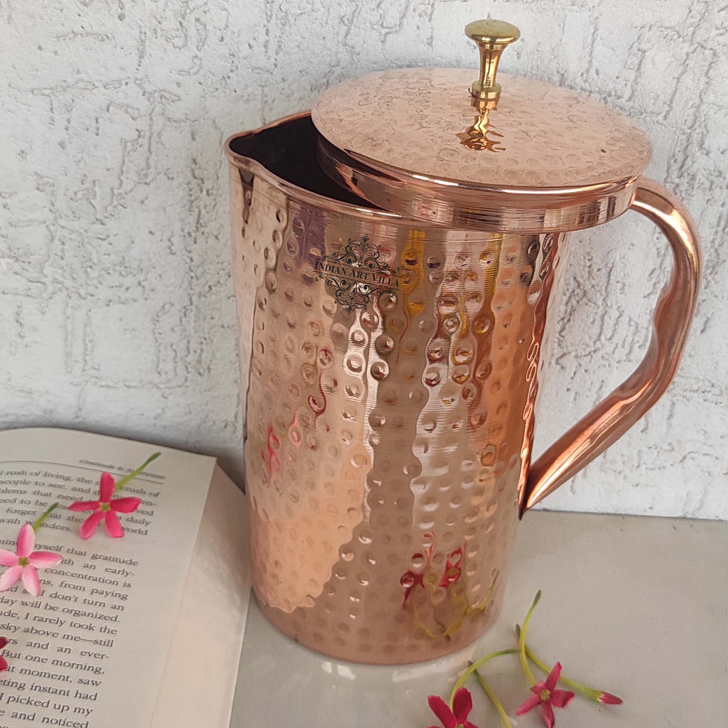 These Jugs / Pitchers not only have the health benefits but also have Trendy looks for better ergonomics. You can a add Royal Vintage Look to your Tableware / Serveware by serving or storing water in these Jugs or Pitchers.