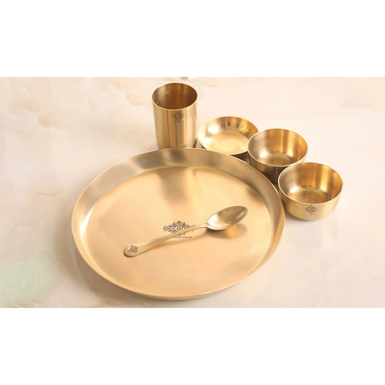 Indian Art Villa Pure Brass Matt Finish 7 Pieces Dinner Set / Thali Set, Dinnerware, Tableware