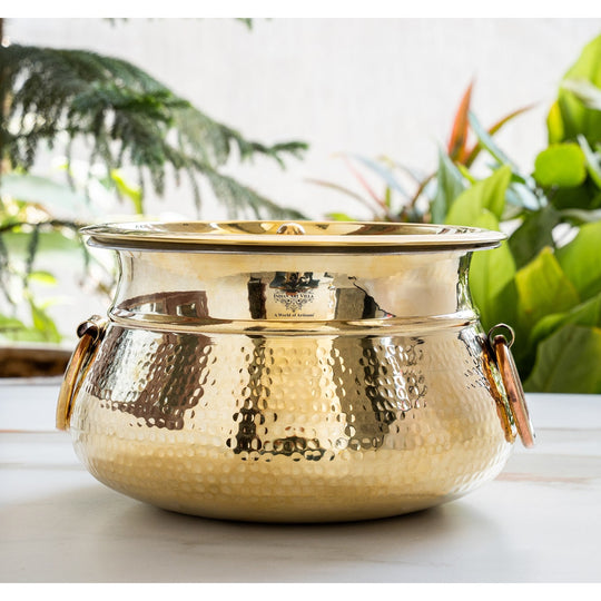 Hammered Brass Cooking Pot with Tin Lining, Handle & Lid, 114/118/219 oz