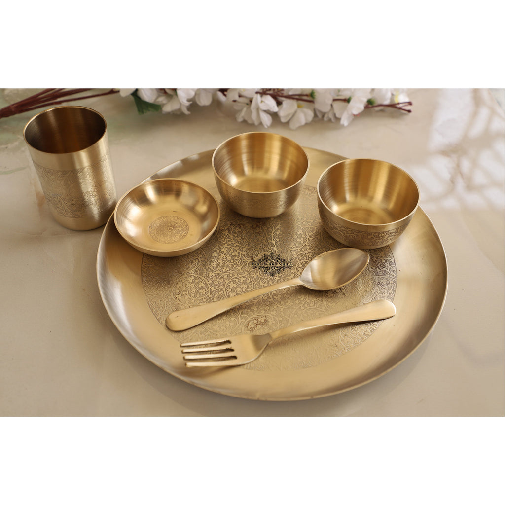 IndianArtVilla Pure Brass Dinner Set With Embossed Matt Finish Design