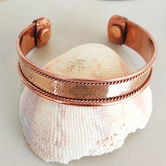 Indian Art Villa Pure Copper Kada With Thread On Edge Design, Fashion Items & Accessorie, Diameter-2.9" Inches