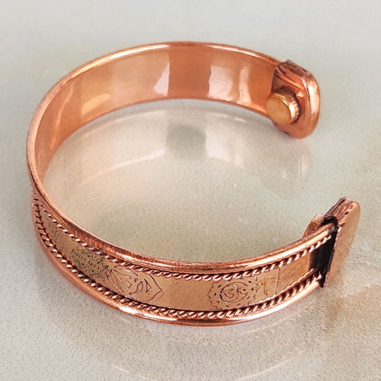 Indian Art Villa Pure Copper Kada With Thread On Edge Design, Fashion Items & Accessorie, Diameter-2.9" Inches