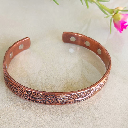 Indian Art Villa Pure Copper Kada With Embossed Floral Vines Dark Tone Design, Fashion Items & Accessorie, Diameter-2.8" Inches