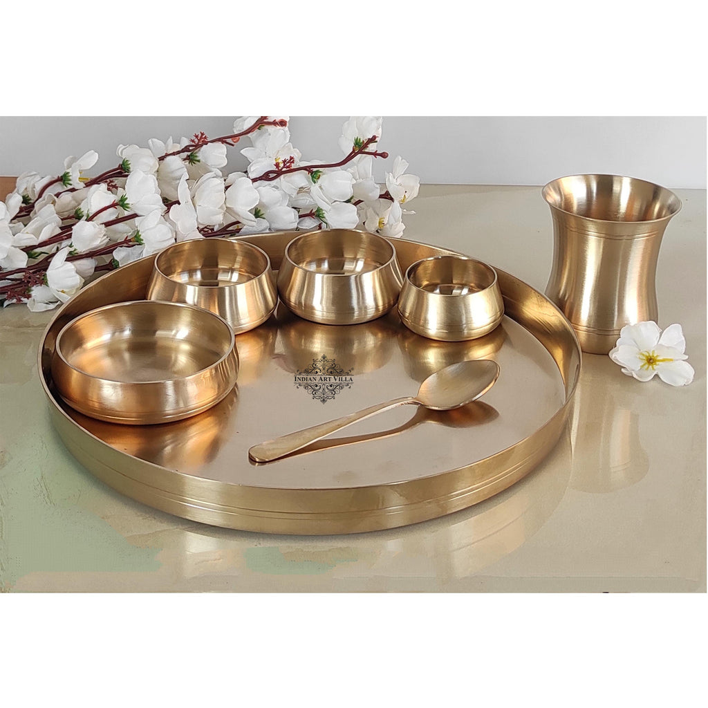 The material used is food grade. Bronze is used only on the outside of the utensil and does not come in contact with the food. Only the high quality food grade stainless  is in contact with the food.